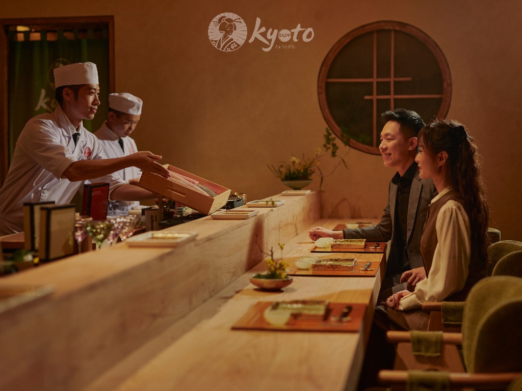 VỀ KYOTO SACHI
