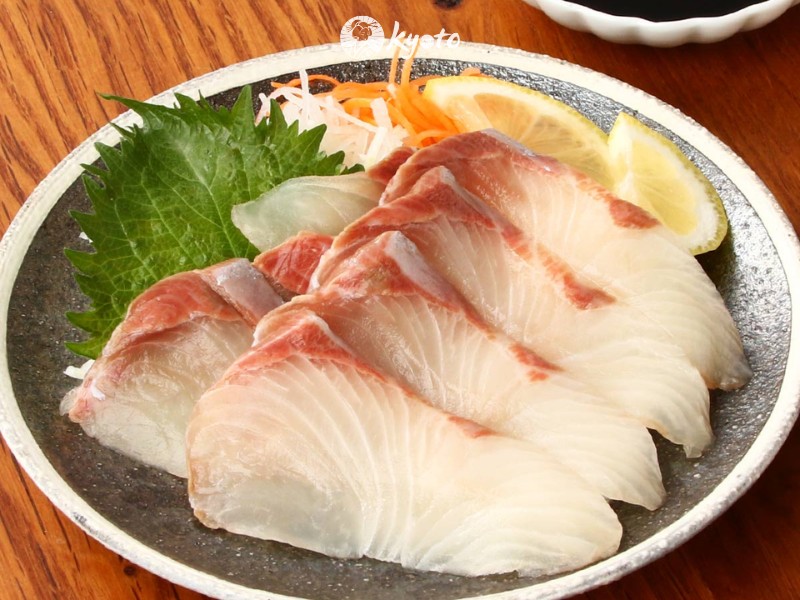Hamachi – mềm, săn và có độ béo tự nhiên