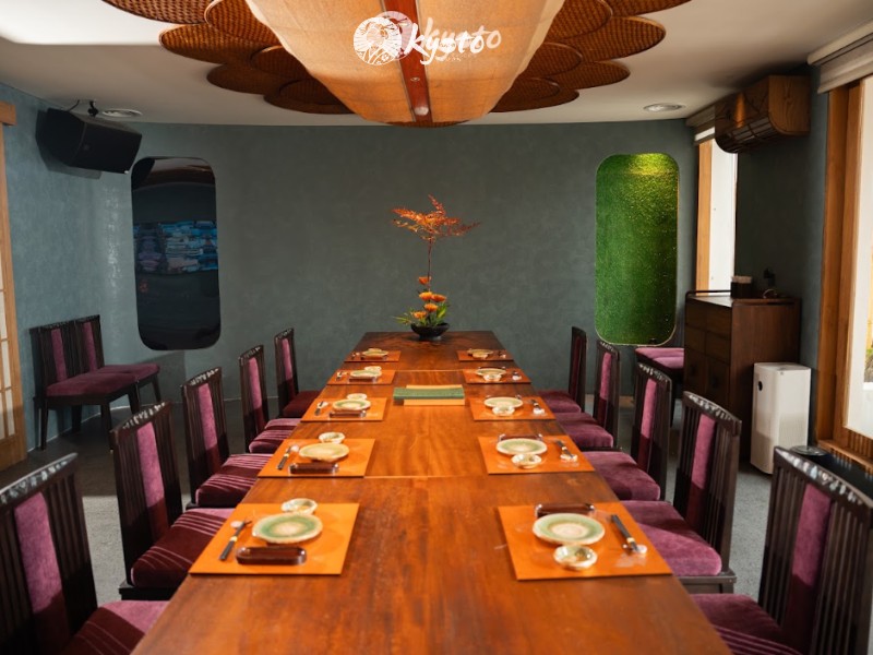 Phòng vip tầng 4 dành cho những dịp trọng đại