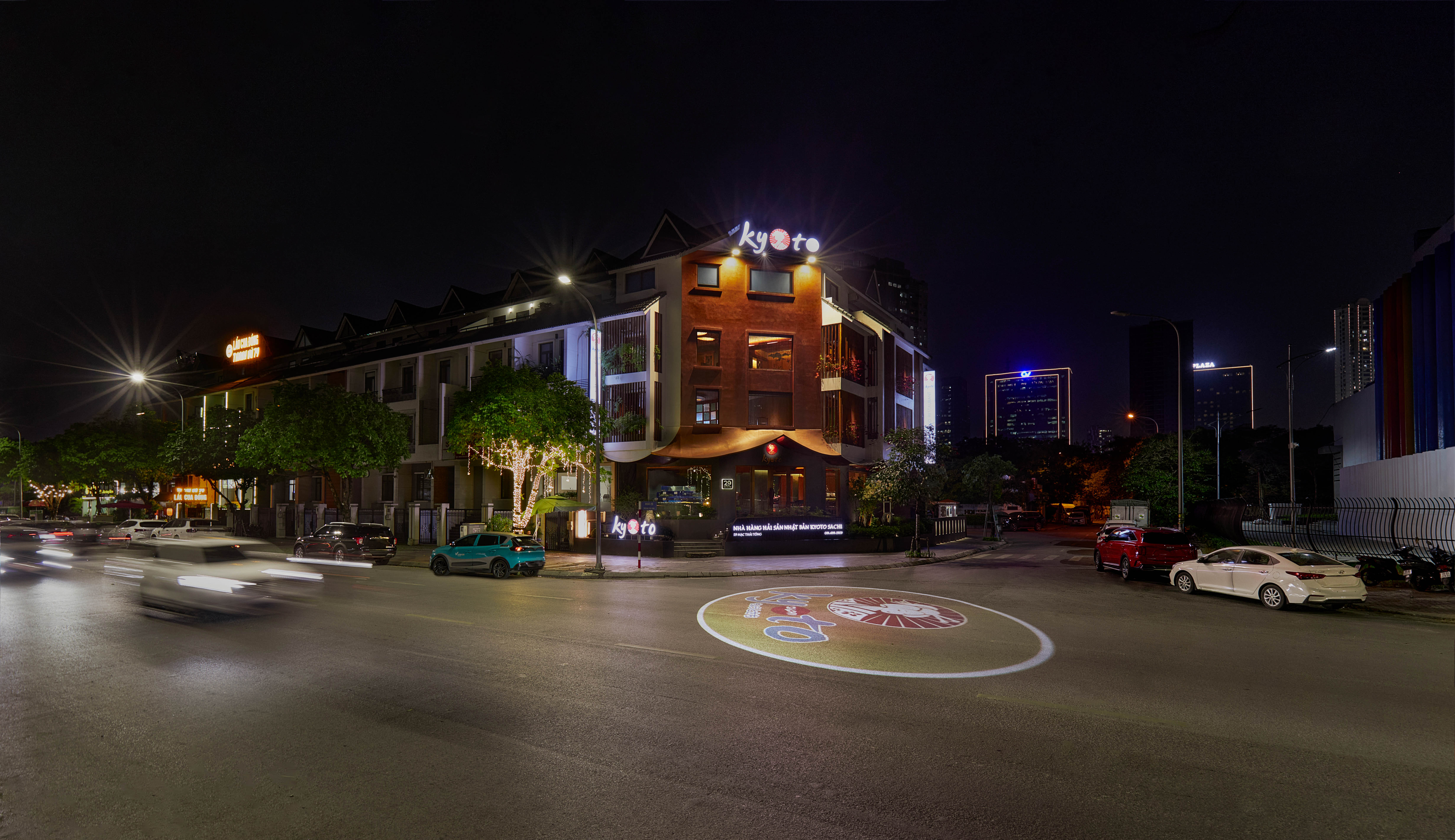 Sảnh Đón & Bãi Đỗ Xe Feature